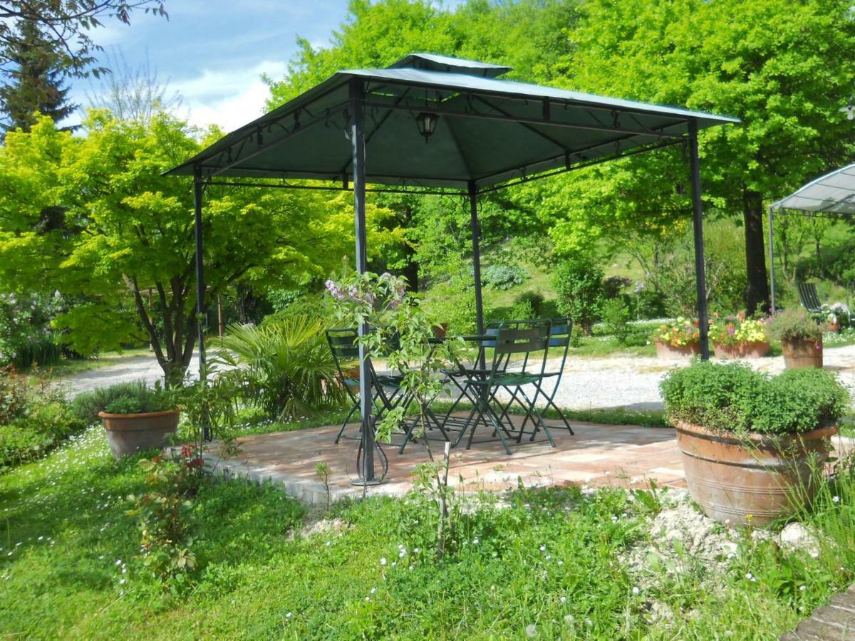Tenuta Calabiana Diano dʼAlba Exterior foto