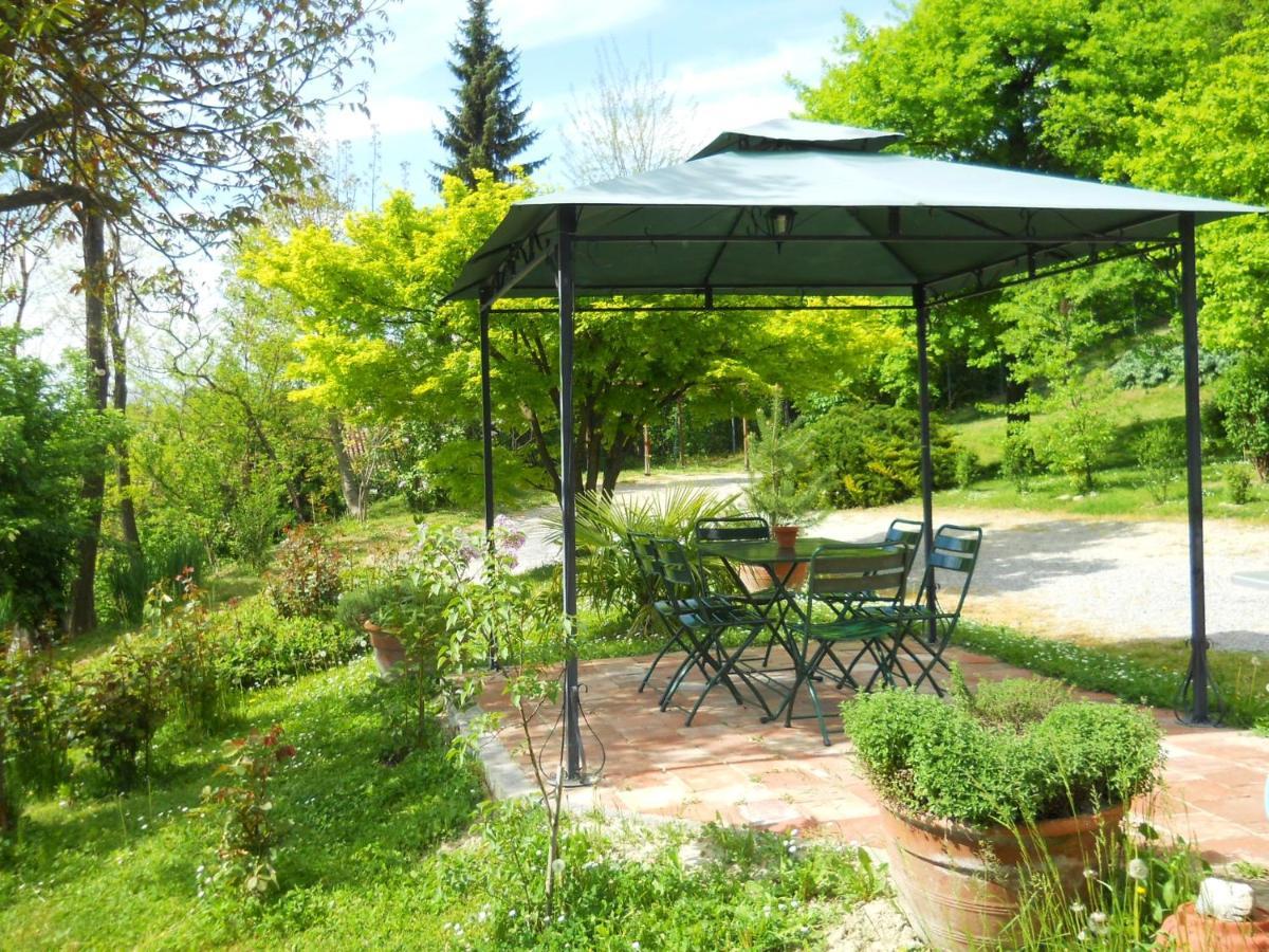 Tenuta Calabiana Diano dʼAlba Exterior foto